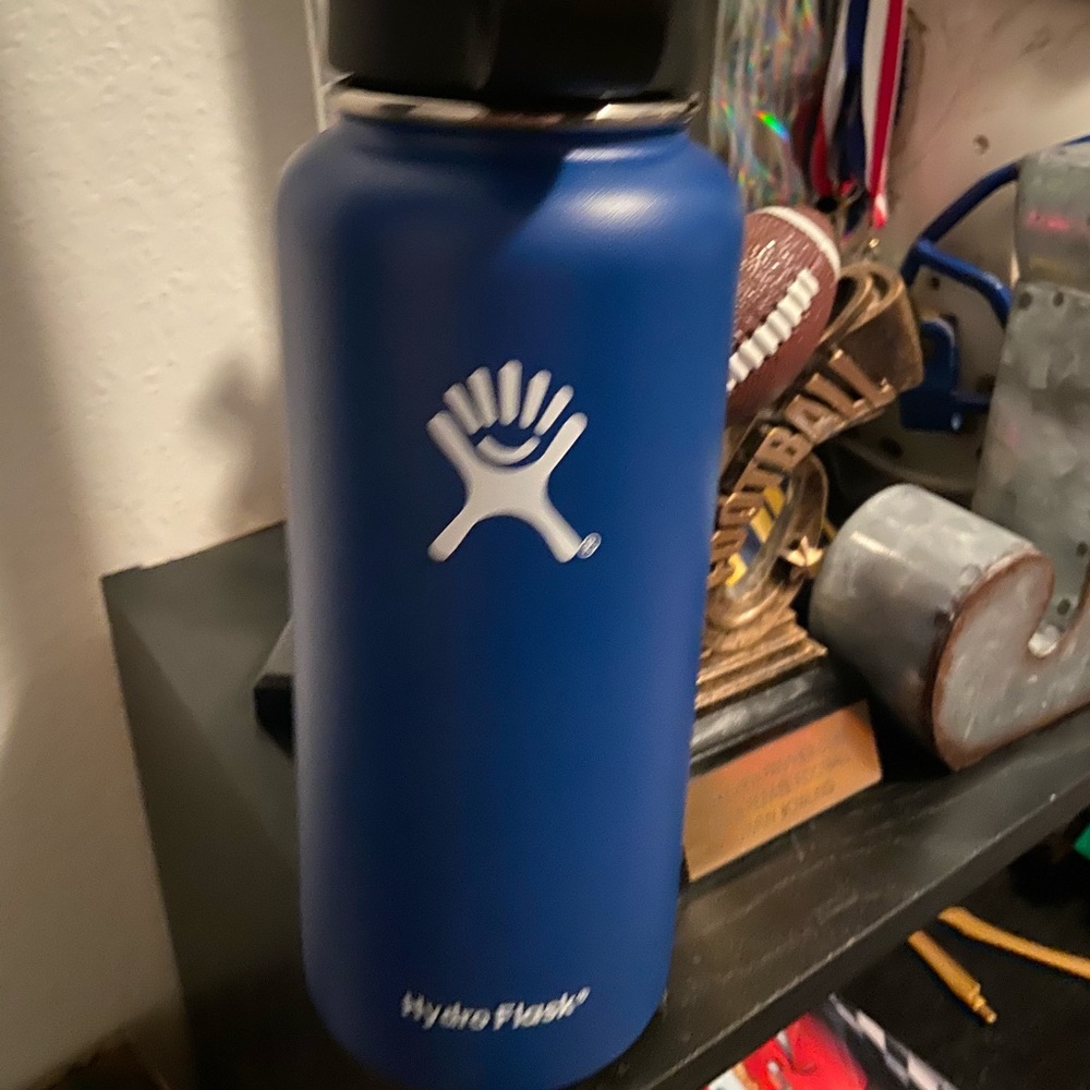 Hydro flask 32oz